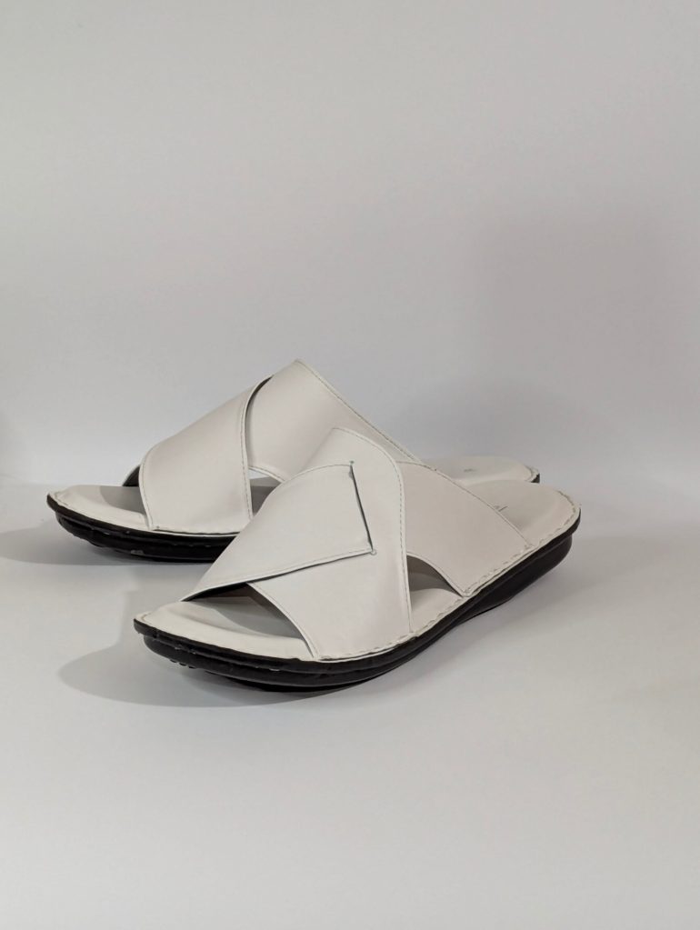 White - Daily Leather Footwear Chappal